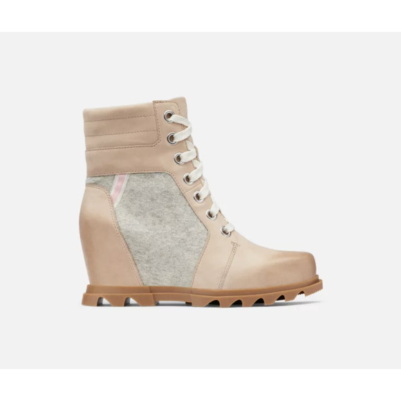 Sorel Shoes - Sorel Joan of Arctic Wedge III Lexie Natural Tan, Gum 2, Size 6, New in Box